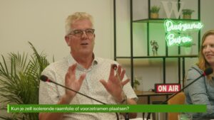 Zelf isolerende raamfolie aanbrengen: tips en trucs!
